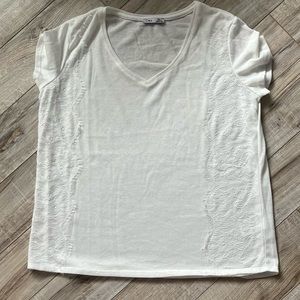 Women’s V-Neck - Lace Side - Short Sleeve - T-Shirt